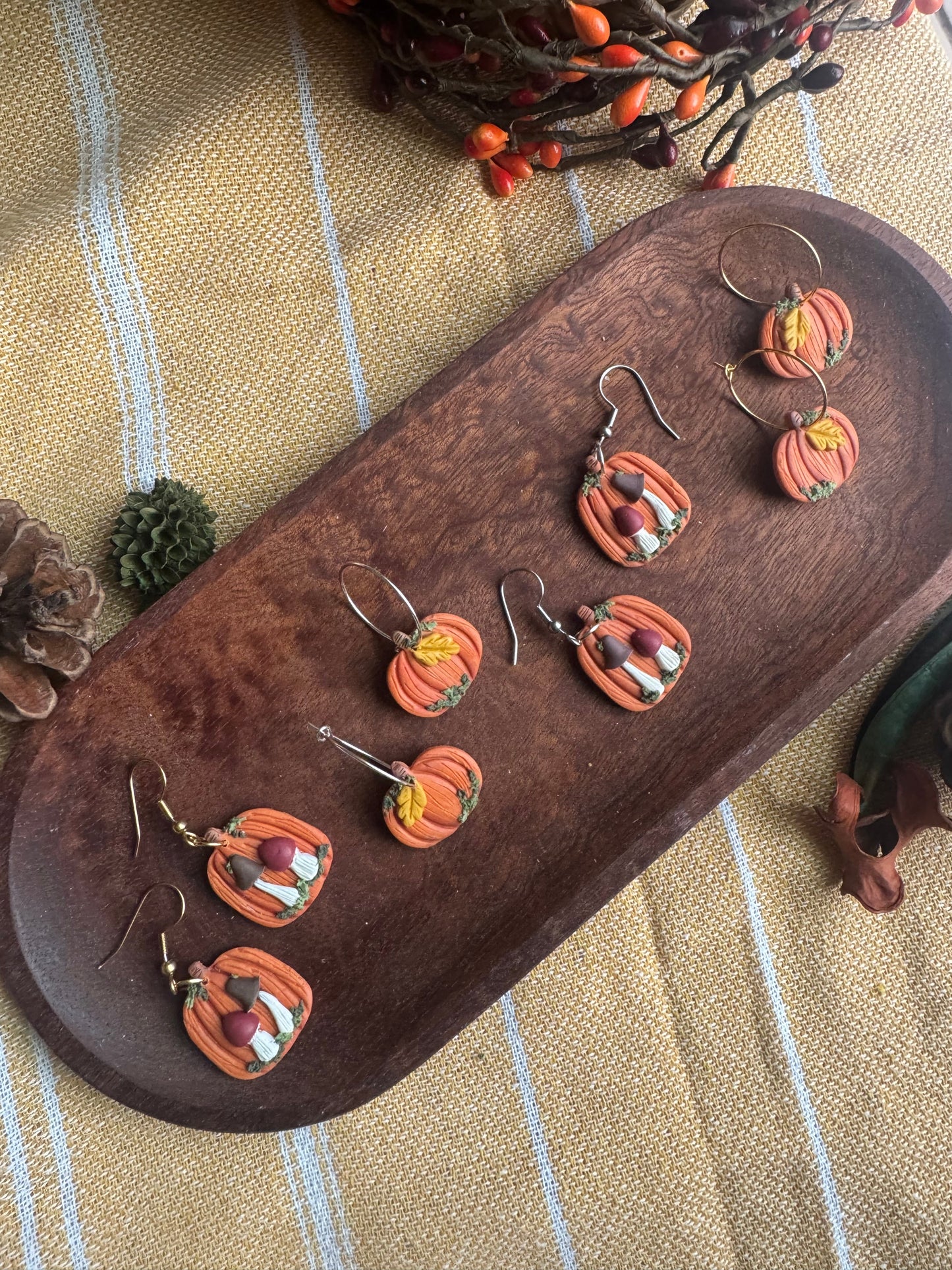 Pumpkin w/Mushroom Dangles