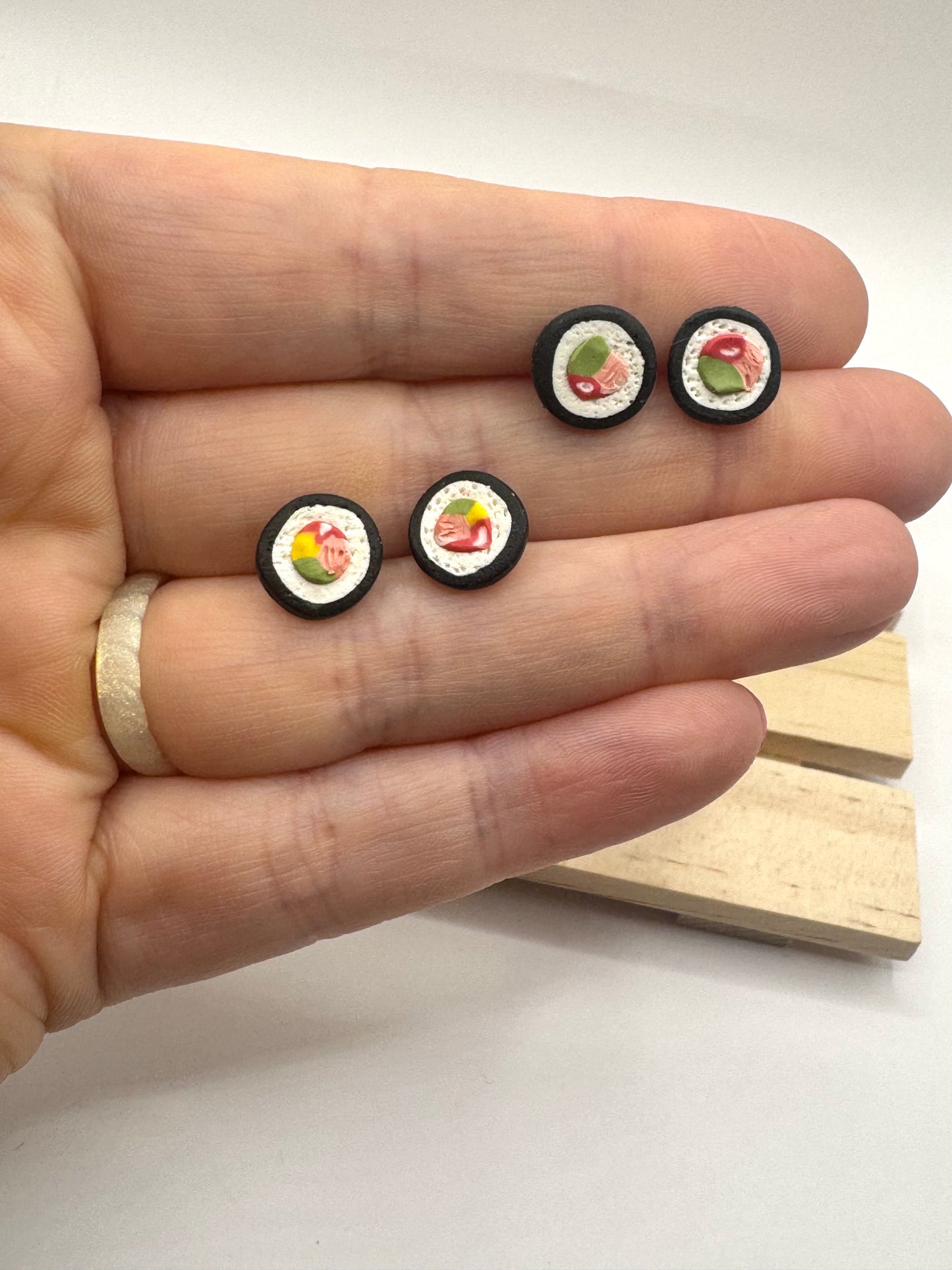 Sushi Studs