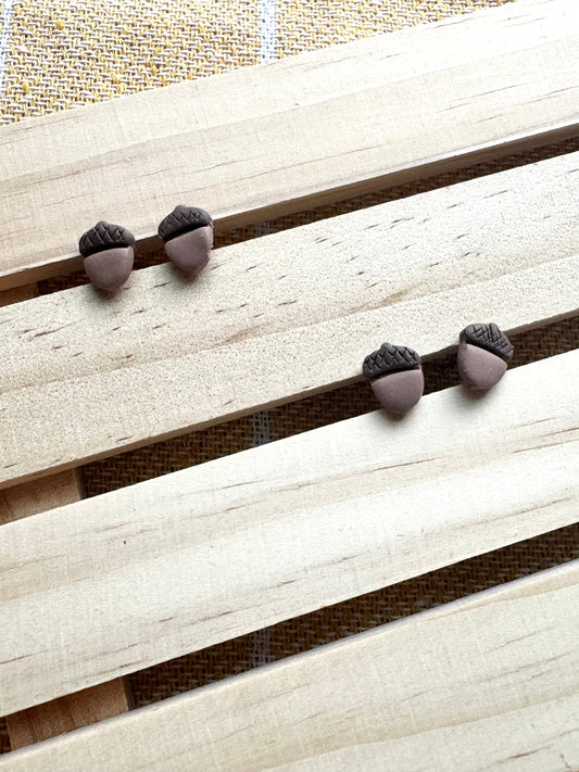 Acorn Studs