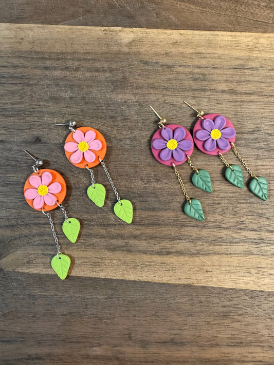 *NEW* SUMMER BOTANICALS | Daisy Leaf Dangles