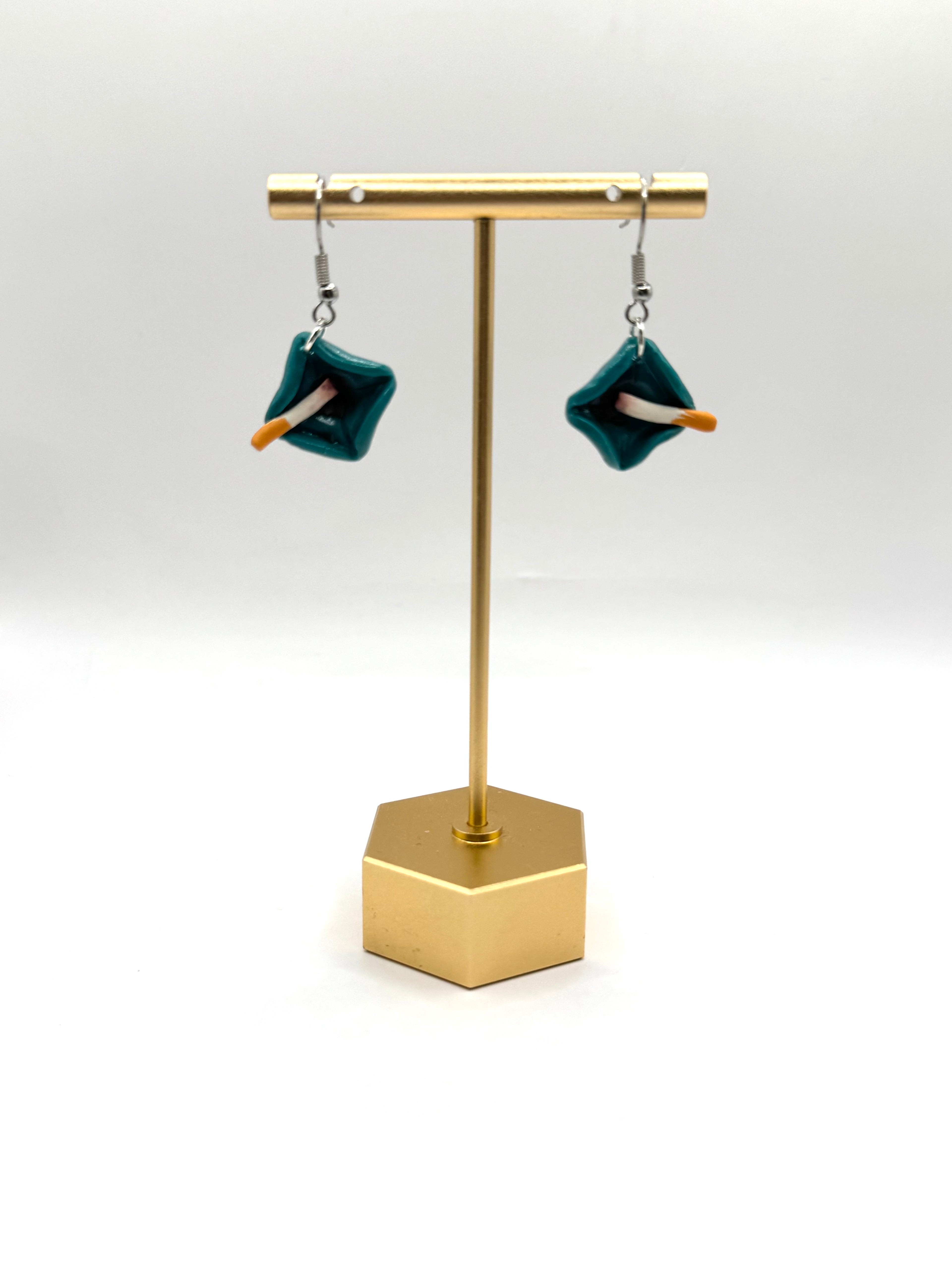 Ashtray Dangles