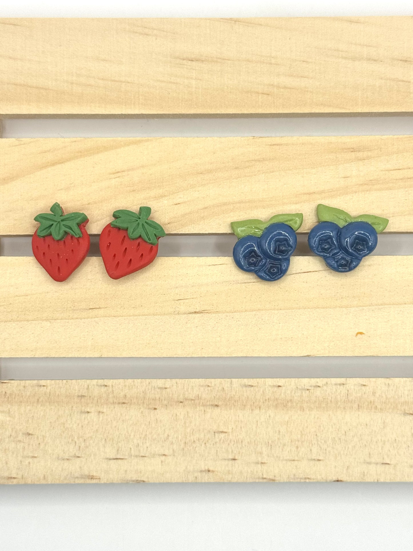 Berry Studs
