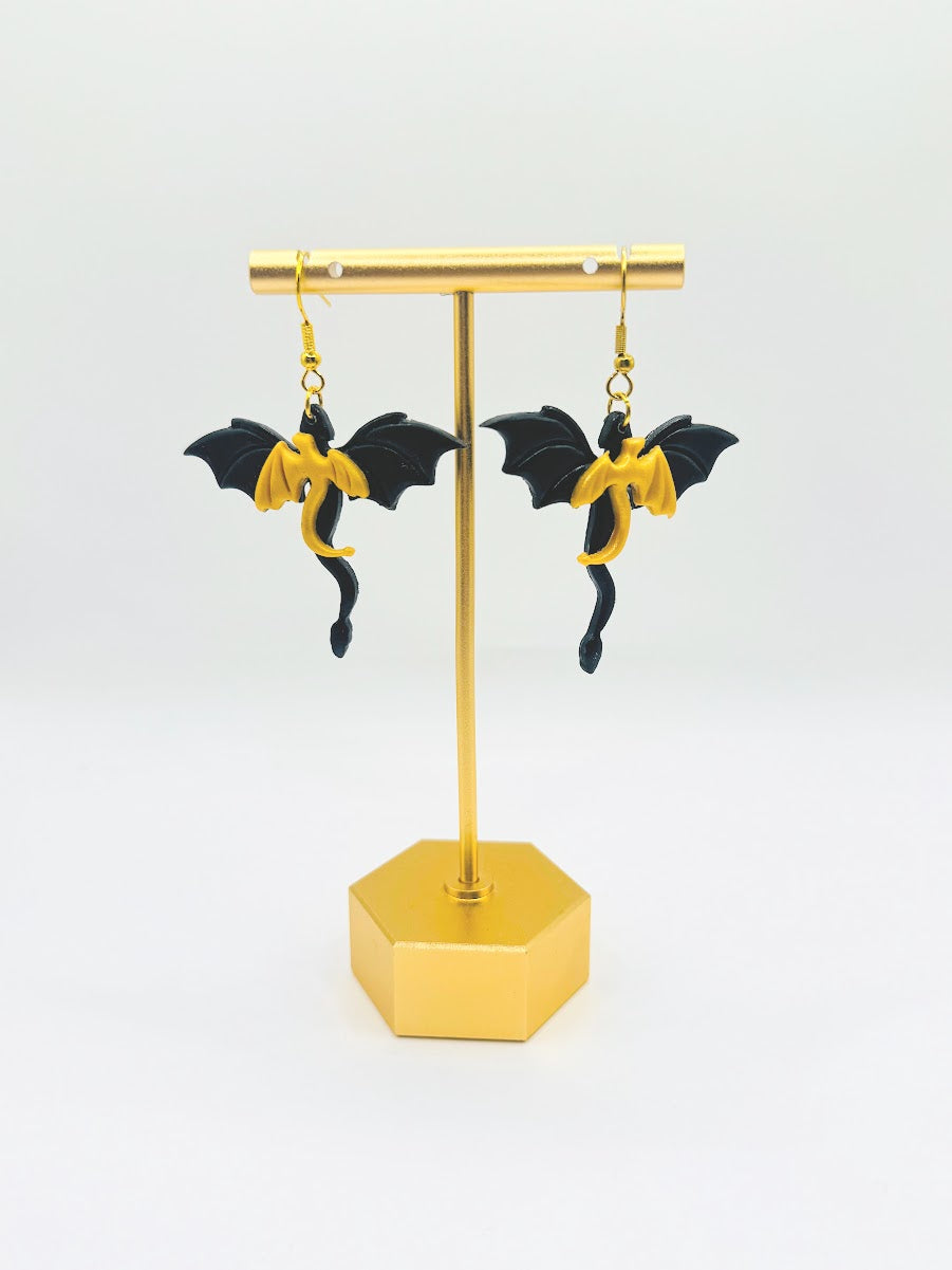 Fourth Wing dangles