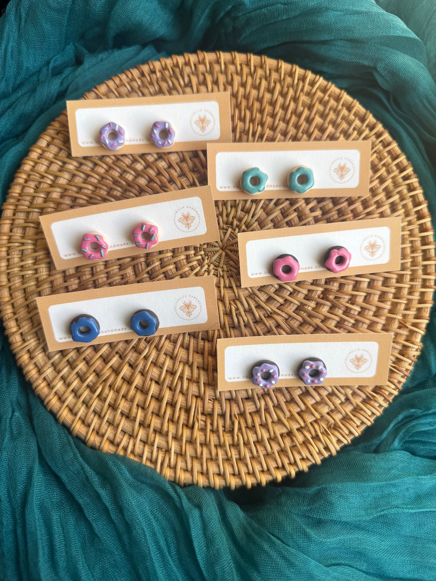 Donut Studs