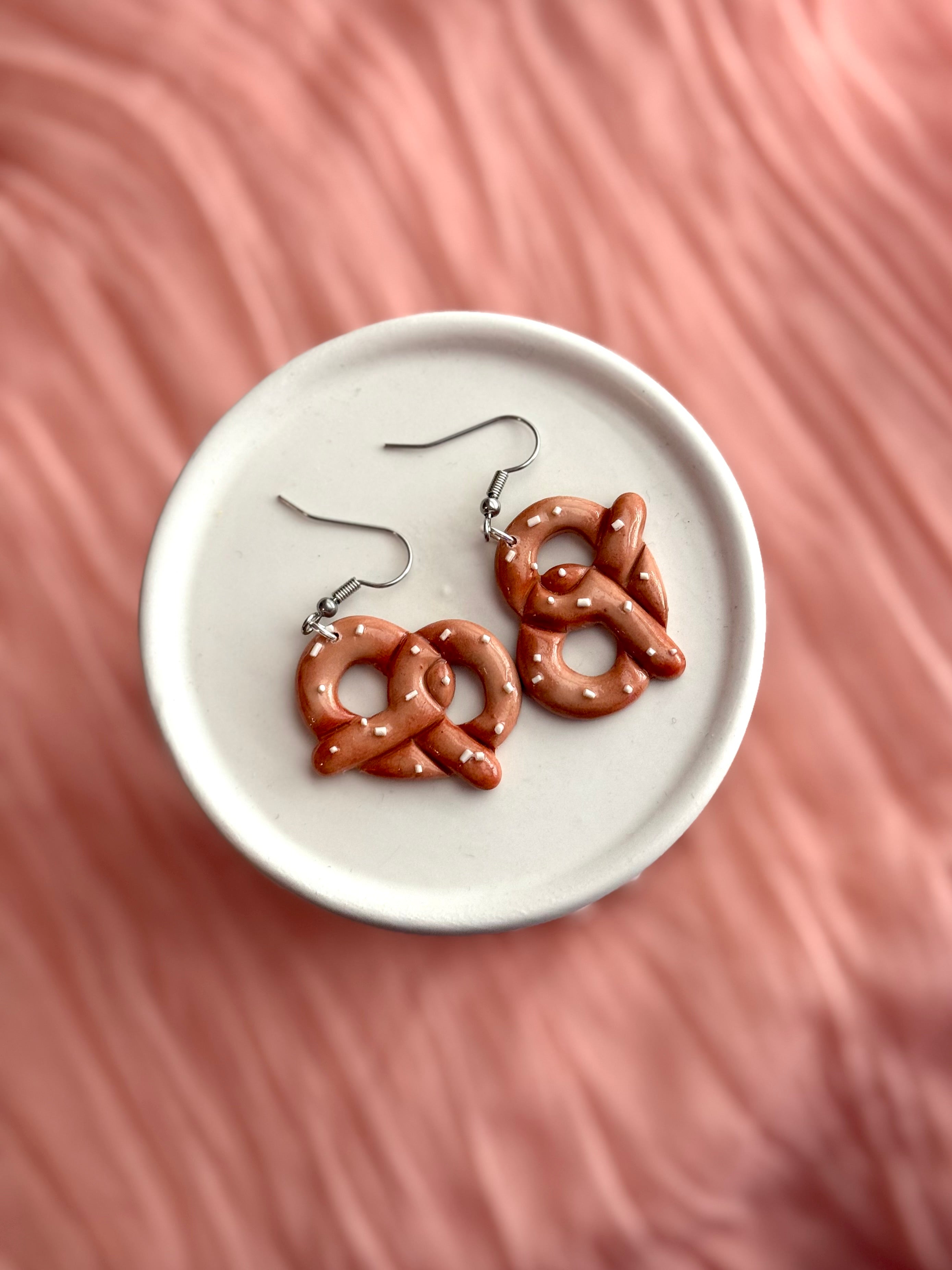 Pretzel Dangles