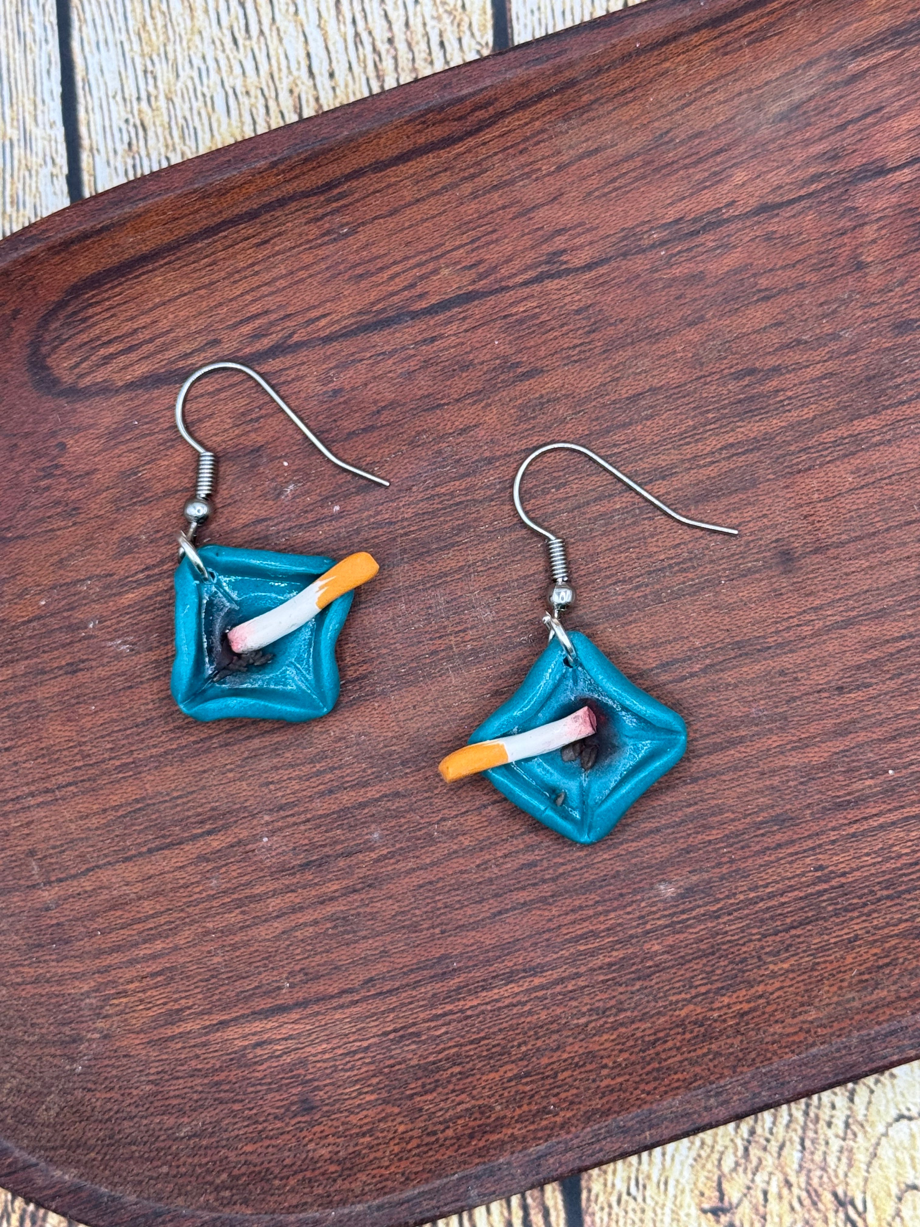 Ashtray Dangles