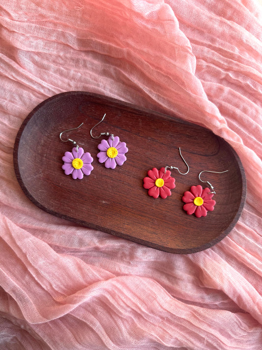*NEW* SPRING | Daisy Dangles (purple)