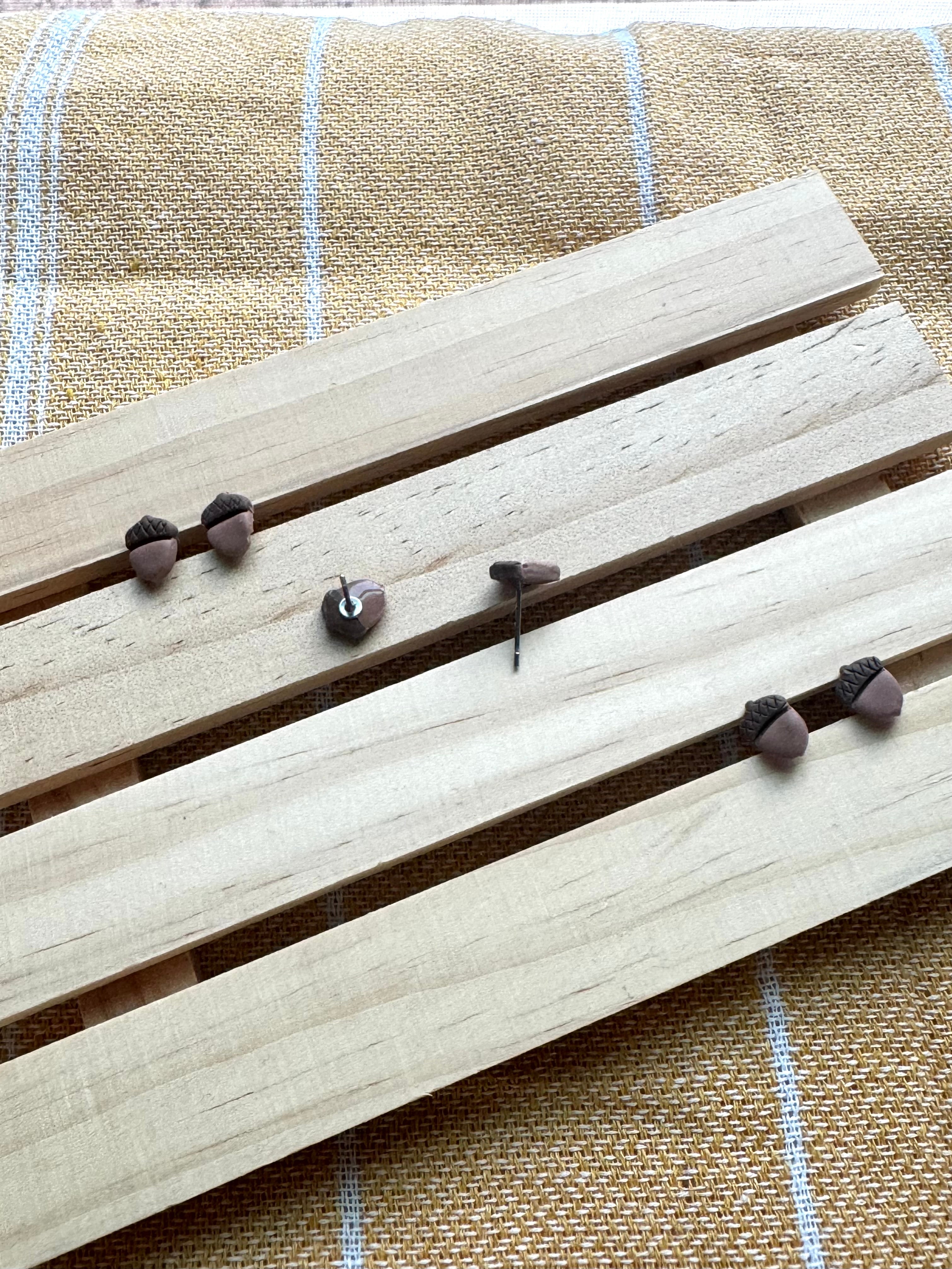 Acorn Studs