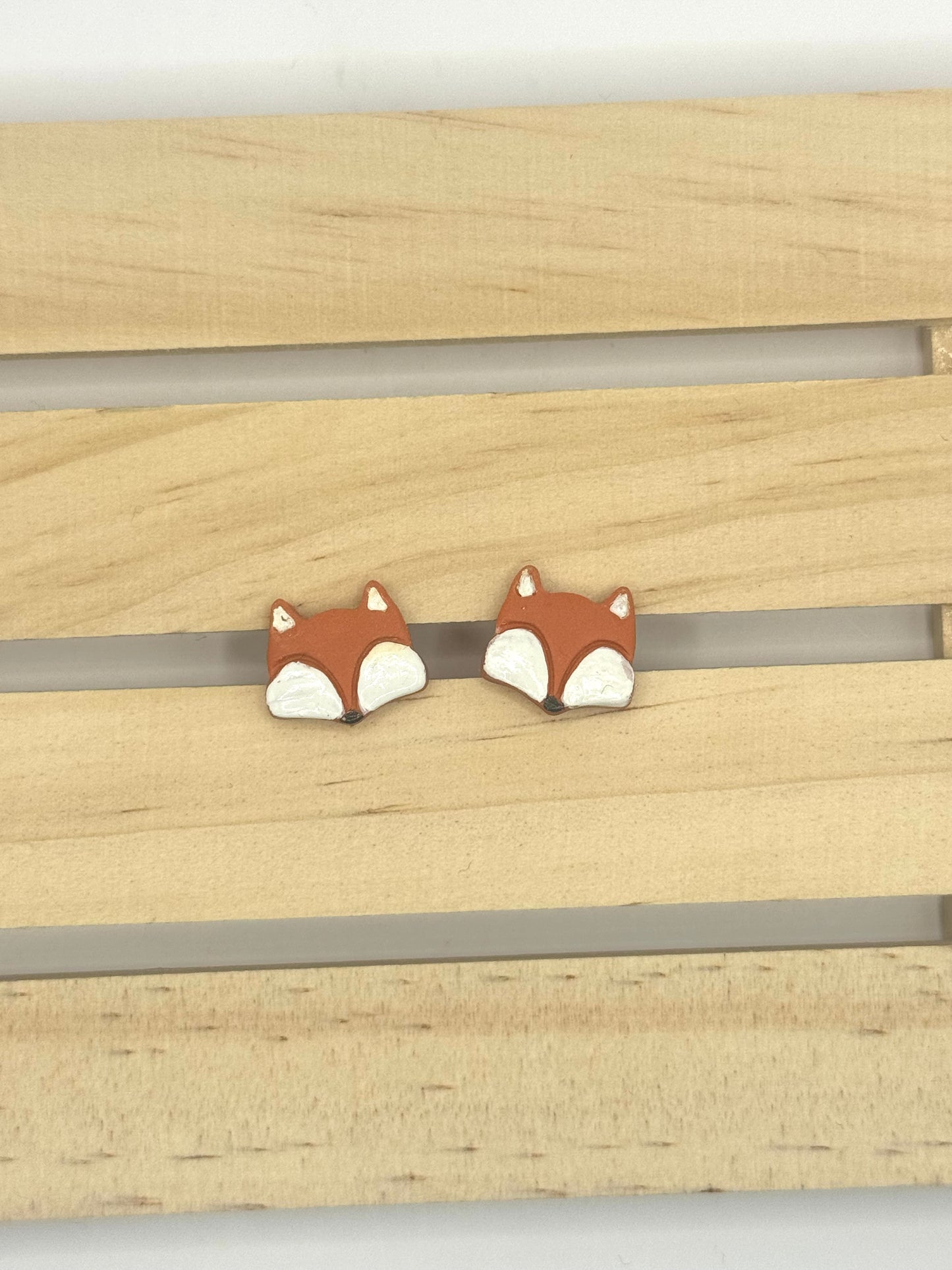 Fox Studs