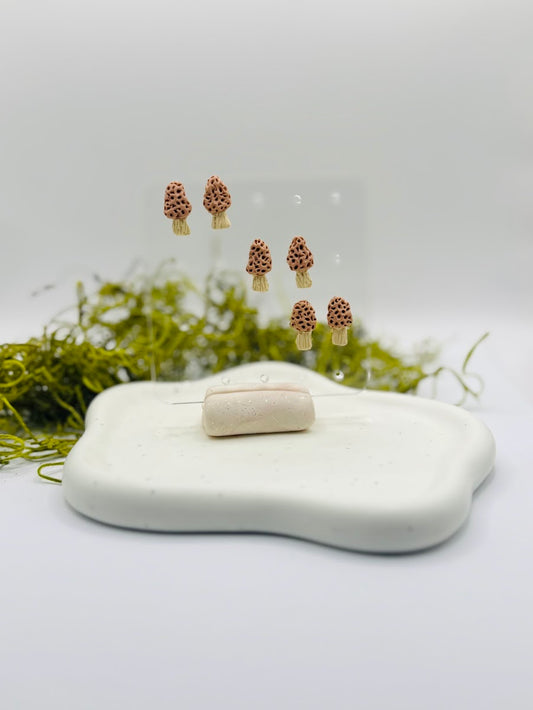 Morel Mini Studs